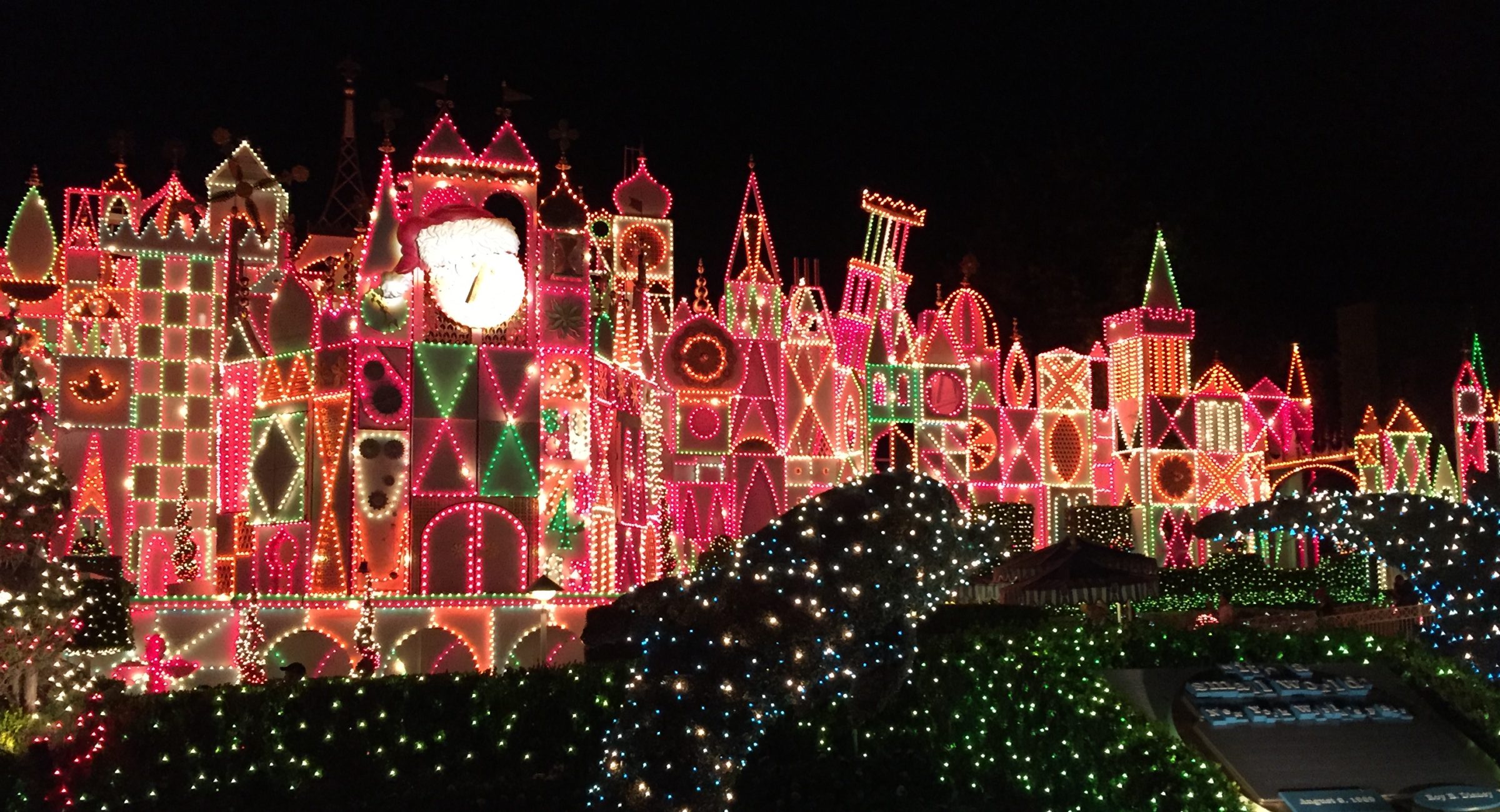 Disneyland - It's a Small World Holiday