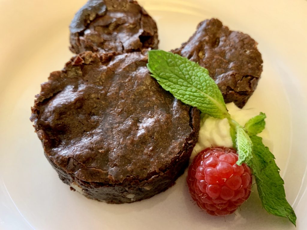 Mickey Brownie - Disney Dishes Blog