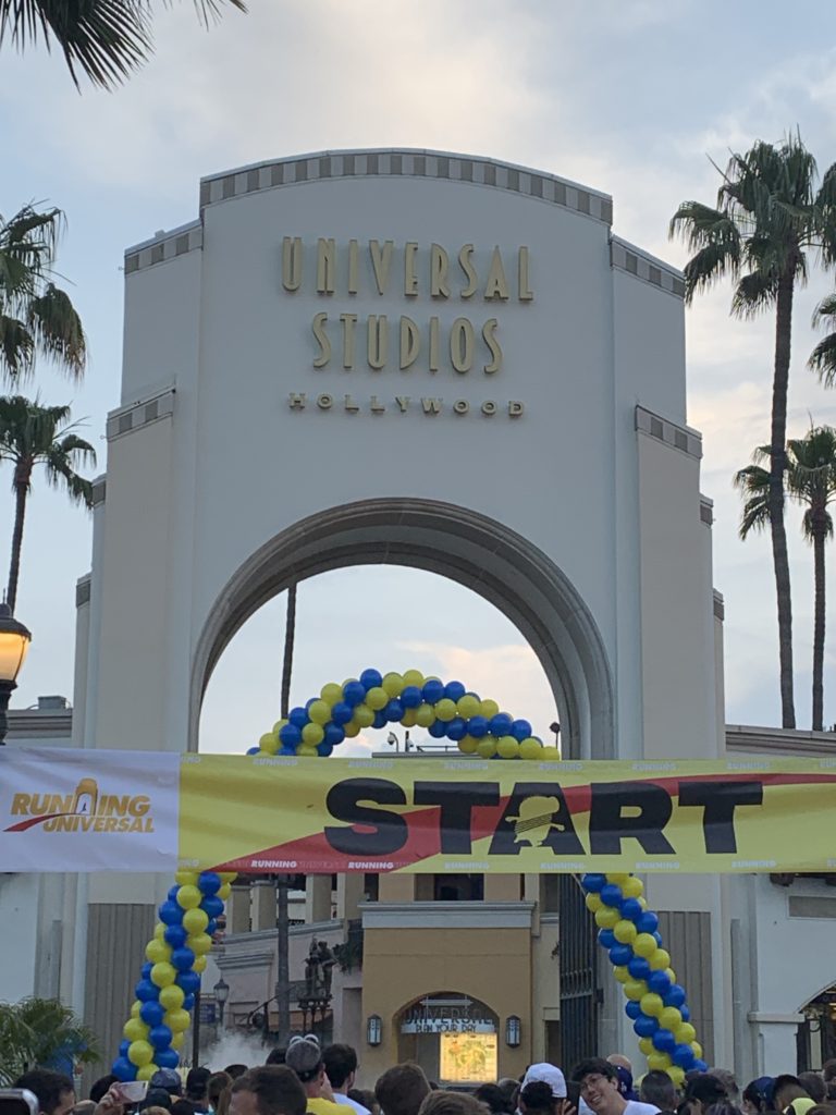 Minion Run 5K Start - Universal Studios Hollywood - Mother's Day the Disney Way Episode