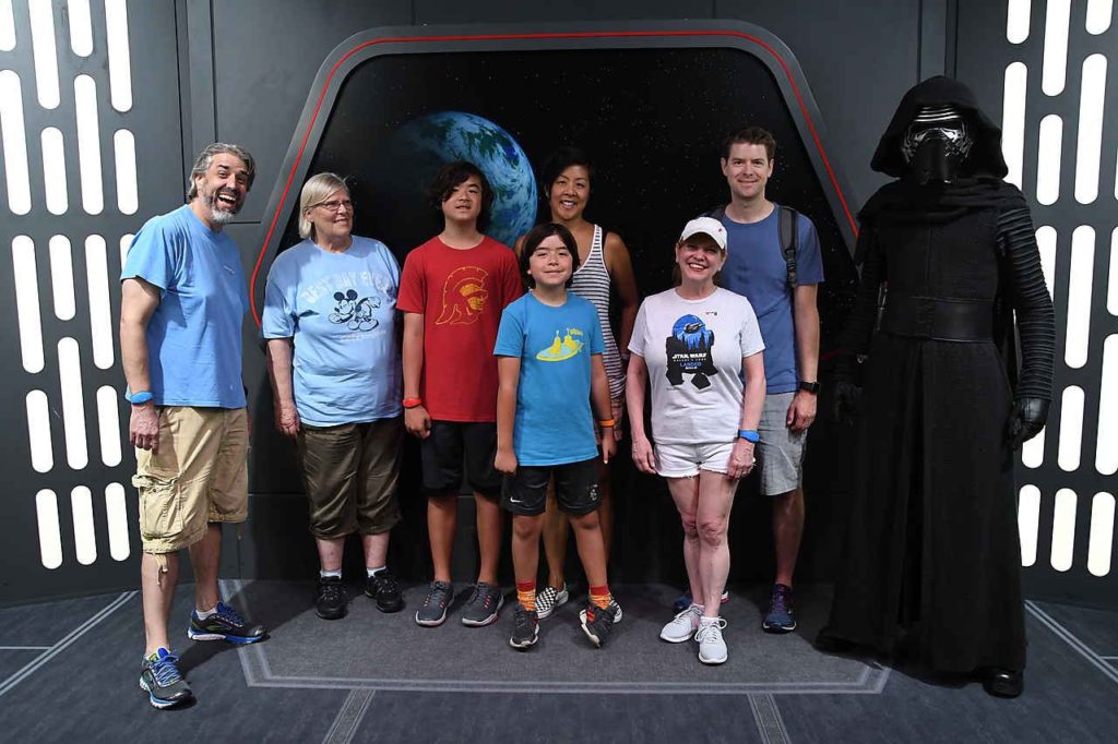 Our Family With Kylo Ren - Disney's Hollywod Studios - Walt Disney World