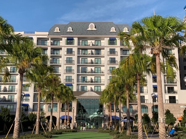 Riviera Hotel