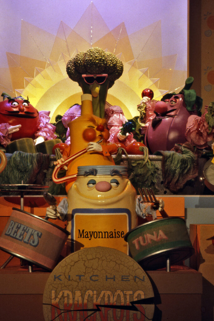 Kitchen Kabaret - Our 5 Favorite Attraction Theme Songs from the Past