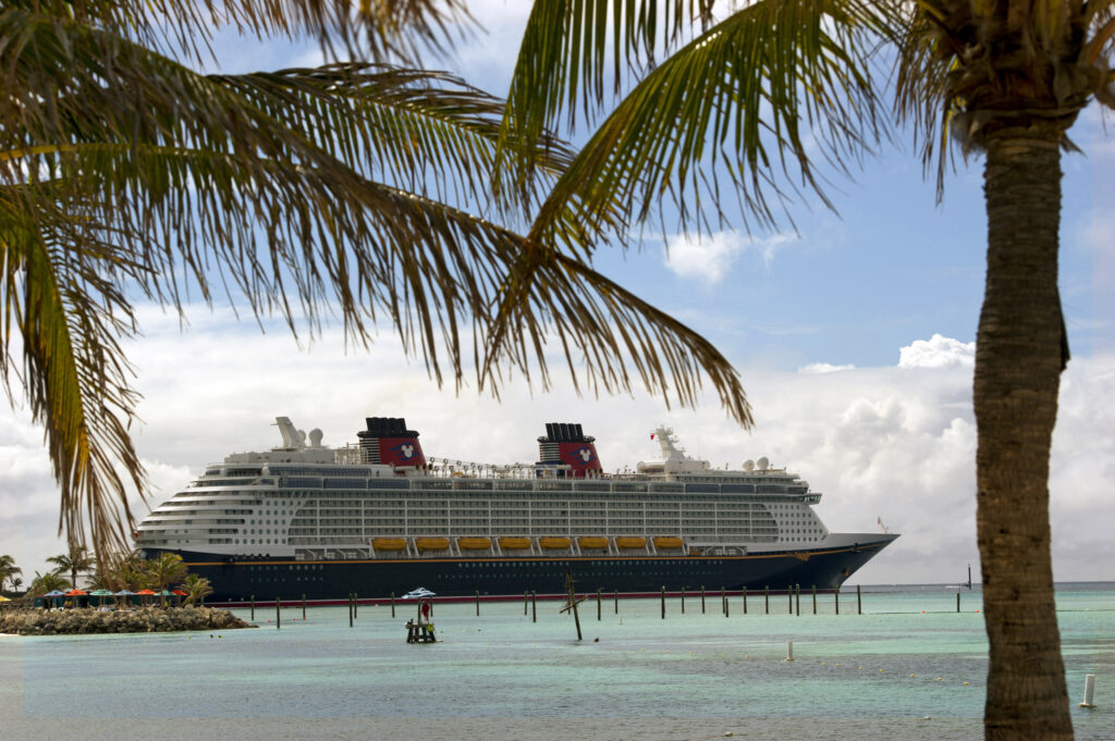 Disney Fantasy at Castaway Cay - Walt Disney World Ticket Madness with Dillo's Diz