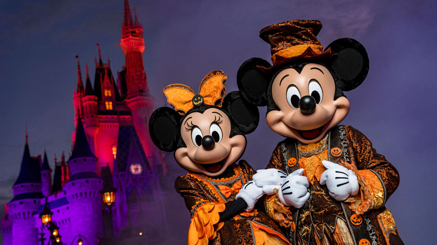 Mickey & Minnie at Mickey's Not So Scary Halloween Party - Our 5 Favorite "Not So Scary" Disney Moments