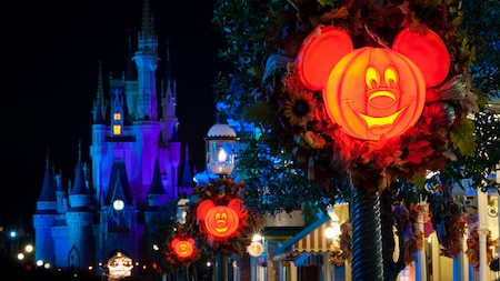 Mickey's Not So Scary Halloween Party - Our 5 Favorite "Not So Scary" Disney Moments