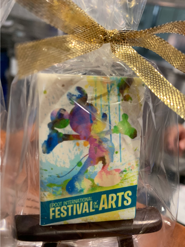 Decorated Festival of the Arts cookie - Epcot International Festival of the Arts - Disney's Underrated Festival