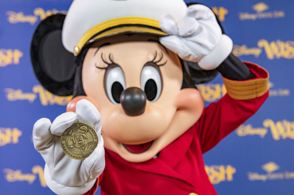 Captain Minnie with the Disney Wish Coin - Reopening Disneyland - Returning to the Happiest Place On Earth