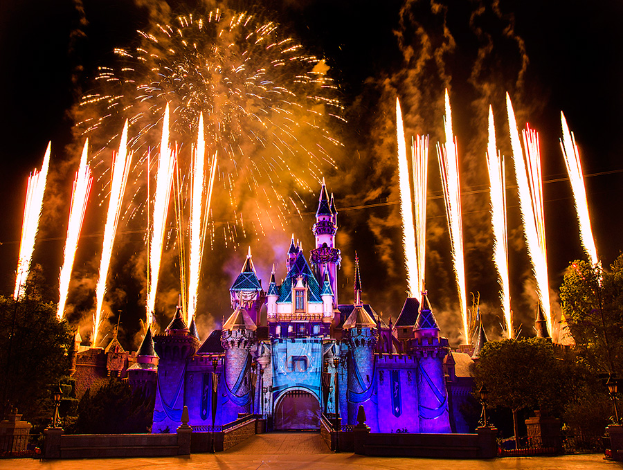 Disneyland Forever Fireworks Spectacular - The Evolution Of Disney's Nighttime Spectaculars