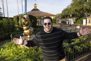 Josh Gad