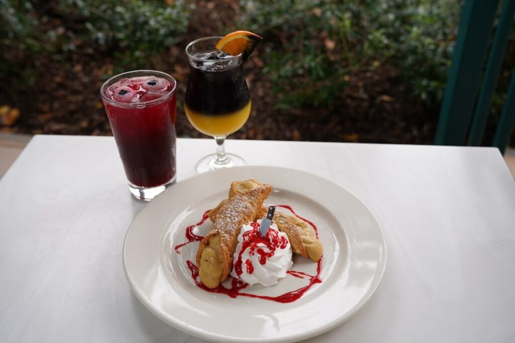 pumpkin cannoli